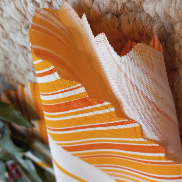 Vintage Printed Tablecloth under-makeup boho dainty chic Geometric Retro 70s - Picture 10 of 12